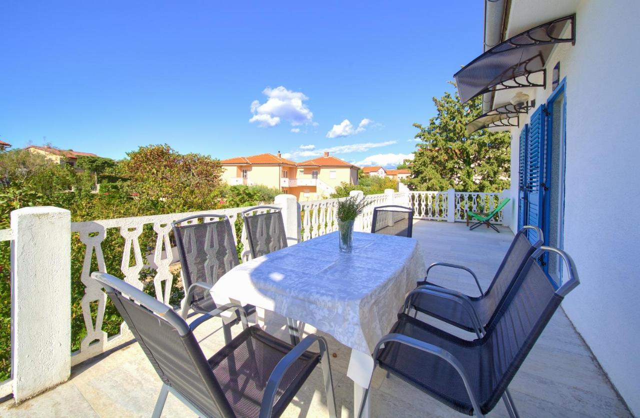 Apartment Drazana Krk Island Exterior photo